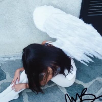 effortlessy's profile picture. 