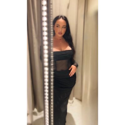 CelineR_Marquez's profile picture. 🌶