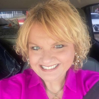 Mavis960104's profile picture. I Won A Lottery Of $754.550,000 and I’m Giving $10,000 Out To help The First 150Followers And Once You Done That DM BECKY I followed