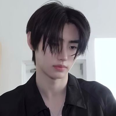 jadelotus_sh's profile picture. 𝗘𝗡╸⁷1..2 ᴄᴏɴɴᴇᴄᴛ ๋࣭ ⭑༺朴成训亲爱的王妃༻¨*:·.欢迎朋友们｡⊹˚.⋆ 𝒮𝑢𝑛𝑔ℎ𝑜𝑜𝑛ᯓᡣ𐭩 Free to Use Fanart (Do not sell / trace) Spreading happiness