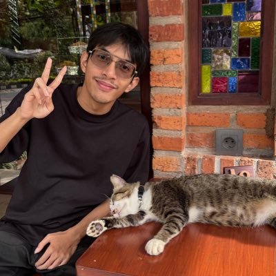 nezhifi's profile picture. i create a product you can’t imagine. talk about tech, economics and other things.