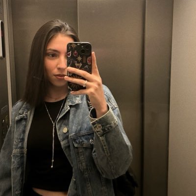 lccna1's profile picture. 