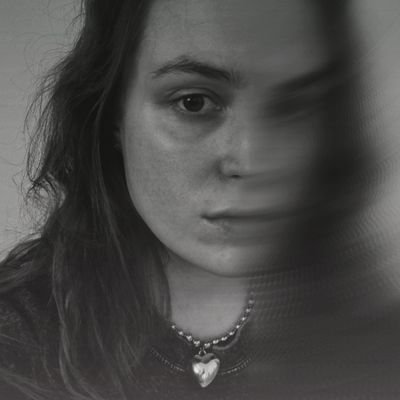 sooqaengineer's profile picture. QA идущая к реке.