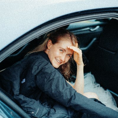 mollyfmielke's profile picture. believes in optimism, but asks several questions @mothfund