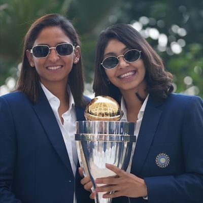 Mustafa44847055's profile picture. IPL 🏏 , King SRK & HRX Sir Biggest fan  ⚡⚡