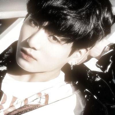 celestialljk's profile picture. my random thoughts and taekook ~