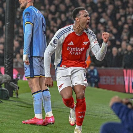 Elyas_11111's profile picture. 