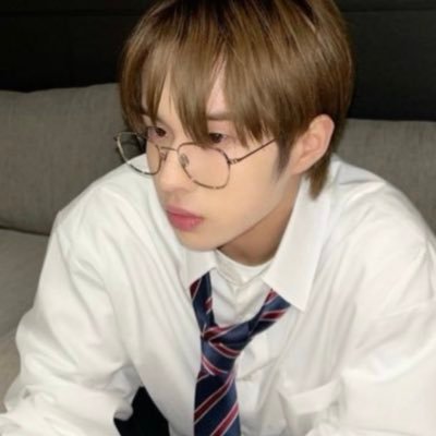 Payni44's profile picture. This account won’t shut up about #TWS, so don’t bother scrolling past #SHINYU #Kyungmin