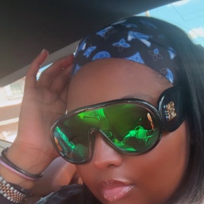 yourdystiny's profile picture. Her- Tech, Law, & All things Luxury.🥀💕👩🏽‍💻 Trapped In The Hustle.