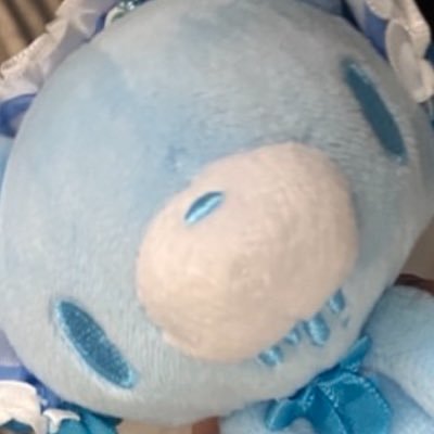 OIlz_z's profile picture. 06