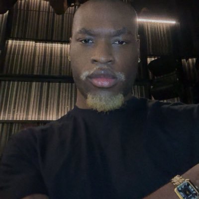 Icvros's profile picture. IT Boy