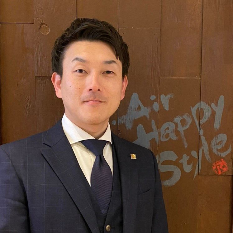 airhappy_manabu's profile picture. 伊藤テクノ株式会社 空調設備の法人営業／プレイングマネージャー←不動産営業←日本体育大学卒 現在も競技フットサル（都リーグ）に所属｜ “成果の出る営業チーム” を探求｜日々の学びを言語化｜埼玉在住｜0歳児パパ