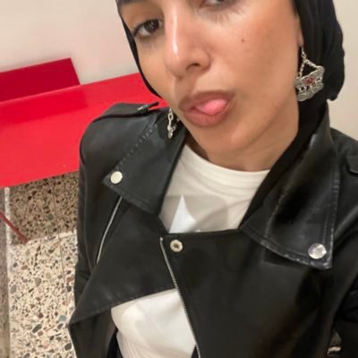 stran_4ger's profile picture. just another soul