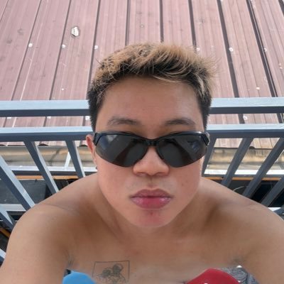 JEG0VSTHEW0RLD's profile picture. anong oras ang kantutan?