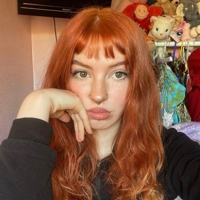 riverrcatt's profile picture. 23 - UK🍓LPS enthusiast. i ❤️ my bf!! #lpstwt