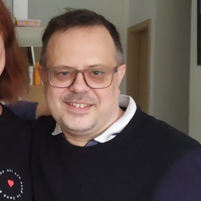 hovirafaelian's profile picture. 