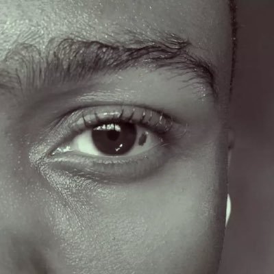 that_wayzi's profile picture. -student 
singer🎙songwriter 
🌼poet🥀