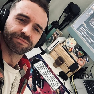 qwyrdeer's profile picture. pkmn shiny hunter, gaymer (@ Habbo Origins) & little monster