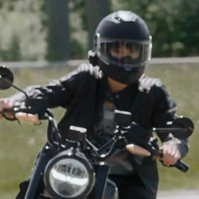 globalpopstarst's profile picture. 