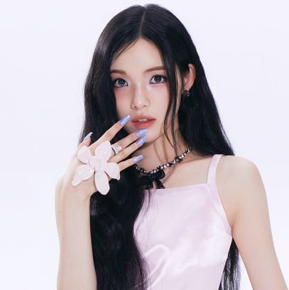 xoo_1m's profile picture. 🌴🍓🎀🧁👾🌻🫛😊