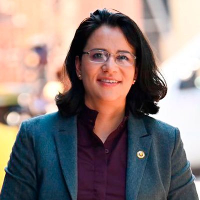 paojimh's profile picture. Toluqueña. Diputada del @CongresoEdomex @PartidoMorenaMX. Doctora en Administración Pública. Docente de la @UAEM_MX. Presidenta de “La JeFA” A.C
