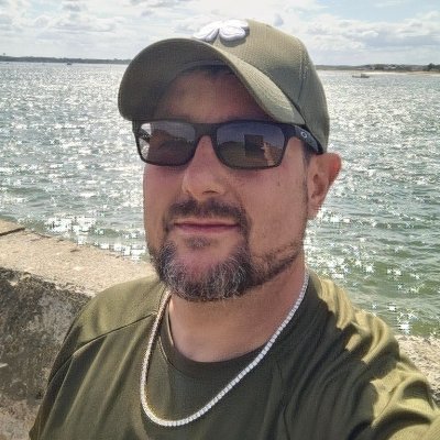the15six's profile picture. Husband. Father of 4 (CJAE). Veteran. Non-punch puller, sneaker connoisseur. Super dark sense O'humor. IG model & sarcasm influencer. Independent American 🇺🇲