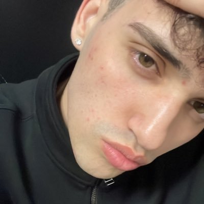 dio9g's profile picture. 