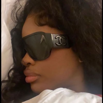 stephafterhours's profile picture. blessed girl✨|| Hair vendor 👻:stephafterhours