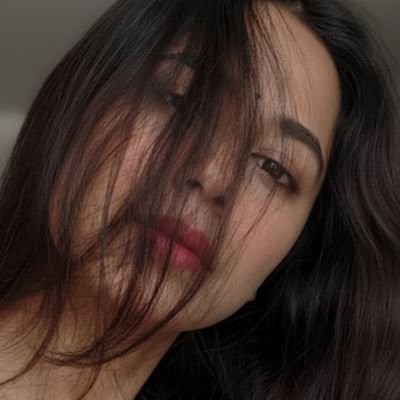 Gulabo133's profile picture. In the shadow, I'll forever stay 🤍