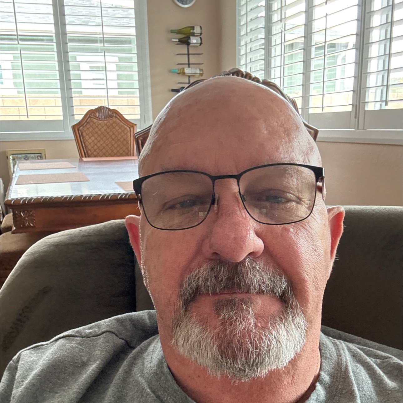 Charlesbrthv's profile picture. 