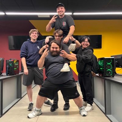 MemeoriesCS's profile picture. 