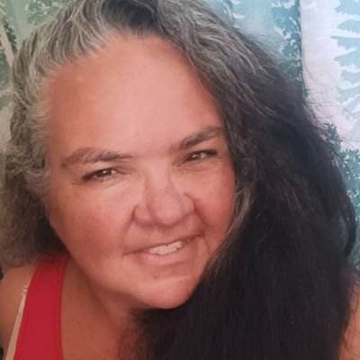 ShariSantana11's profile picture. hey all there is another woman/guy using my picture's and name. that's not me. I'm Hawaii born and raised. report and block please.