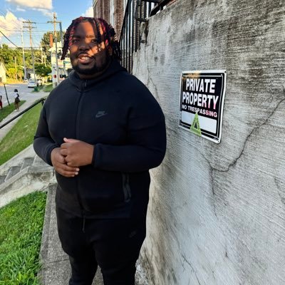 kroyfrmoutwest's profile picture. 