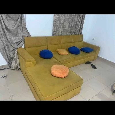 mnine3's profile picture. An Aircraft Maintenance Engineer (Avionics) by profession