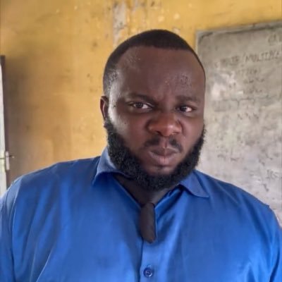 ItsFredOnline's profile picture. If I tweet nonsense, ignore me. If I tweet sense, bookmark it. 😭🔥