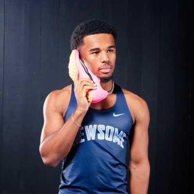 Noah__Holt's profile picture. newsome highschool C/O 2026 11.4 100m, 22.74 200m, 4.1 GPA, email: noah9128@iCloud.com, cell# 267-694-2746