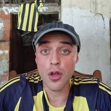 imto3much4u's profile picture. renkli ruyalar otelinin sahibi