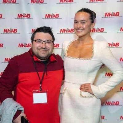 RileyKing1995's profile picture. My dream job/goal in life is to be a Radio DJ on a radio station!