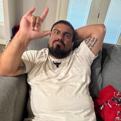 ZaunerTweets's profile picture. Husband. Father. Sports Fanatic. #BoomerSooner #ThunderUp #BravesCountry #DaBears #mnwild