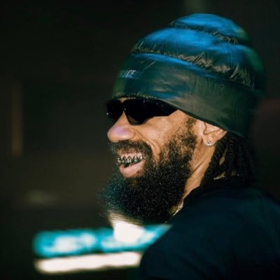 zeebaby0511's profile picture. Nigerian | Aspiring AI Creator | From ₦500 to $10K/mo goal. Tips Wed! 🇳🇬 #AIHustle