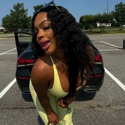 juiccywaffles1's profile picture. ME, No unnecessary DMs........ 👌🌹.
Telegram 👇
https://t.co/7Rta9uxK0W