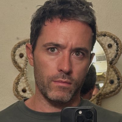 JBollee's profile picture. La France pour seul combat. cc @_LesPatriotes avec @f_philippot.