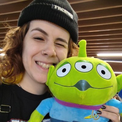 timeandthegio's profile picture. meu maior talento é fazer qualquer conversa ser sobre Paramore ou Doctor Who • emo • flamenguista • 28 • demiaroace genderfluid bissexual • qualquer pronome