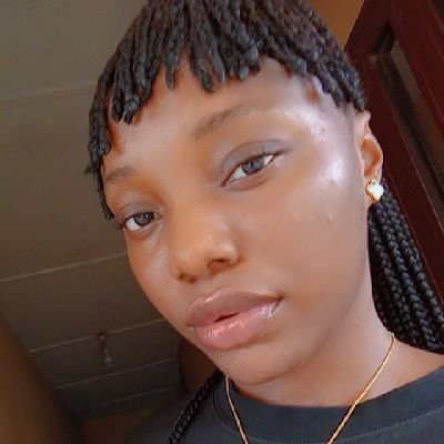 Olammy_wealth's profile picture. Microbiologist | Lover of God | Soft soul 🤍