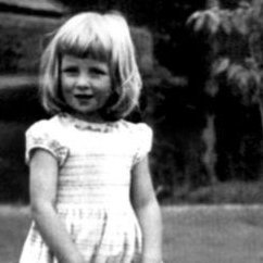 graceea29887132's profile picture. https://t.co/eDeLI7EHmA
No one ever told me I was pretty when I was a little girl. All little girls should be told they're pretty, even if they aren't.-Marilyn