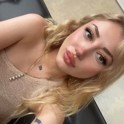 julide_es's profile picture. part time lover full time lolita♡🎀