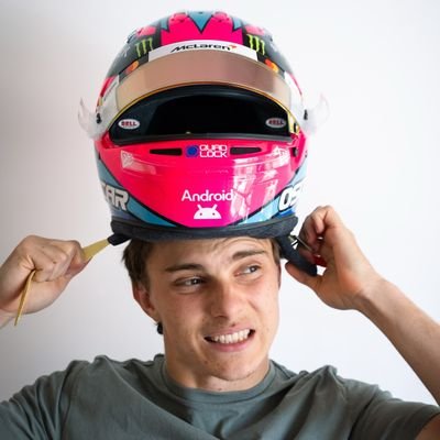 07x81's profile picture. 🏎 81 44 | ⚽️ 7 | 🏍 93 | 🎾 sinner + alcaraz | @OscarPiastri
@LewisHamilton @Sonny7