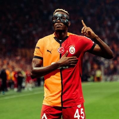 samoskolikbey's profile picture. Başlıyoruz ama bu ilk değil. 
En kötü gün bugün ise bugünde 
GALATASARAY.