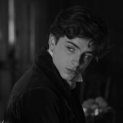 a__gst25's profile picture. كلكم زحمةة عالفاااضي