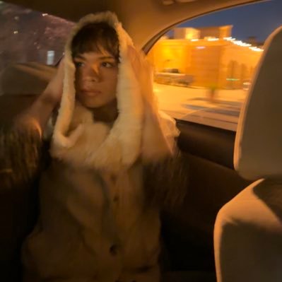 lanadlreyluvr11's profile picture. 20 | im not a minor